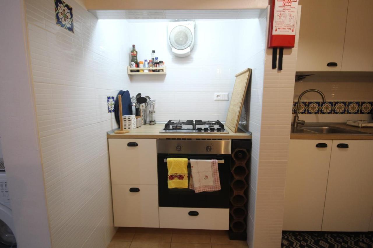 Antique M1 R1 - Amazing Double Room With Shared Bathroom In Marques Pombal Lisbona Esterno foto